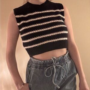 Jessica Simpson Black and White Striped Cropped Knit Tank